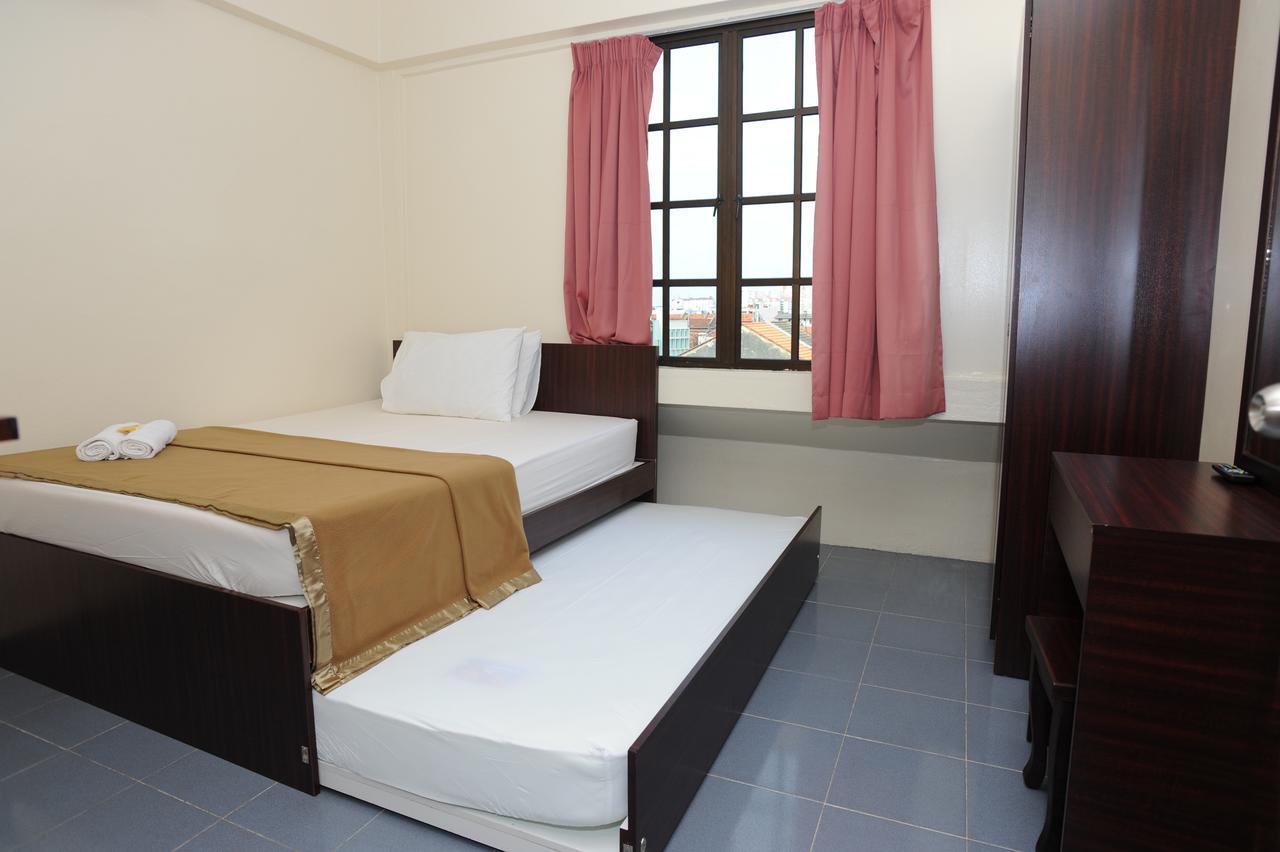 Broadway Budget Hotel จอร์จทาวน์ ภายนอก รูปภาพ