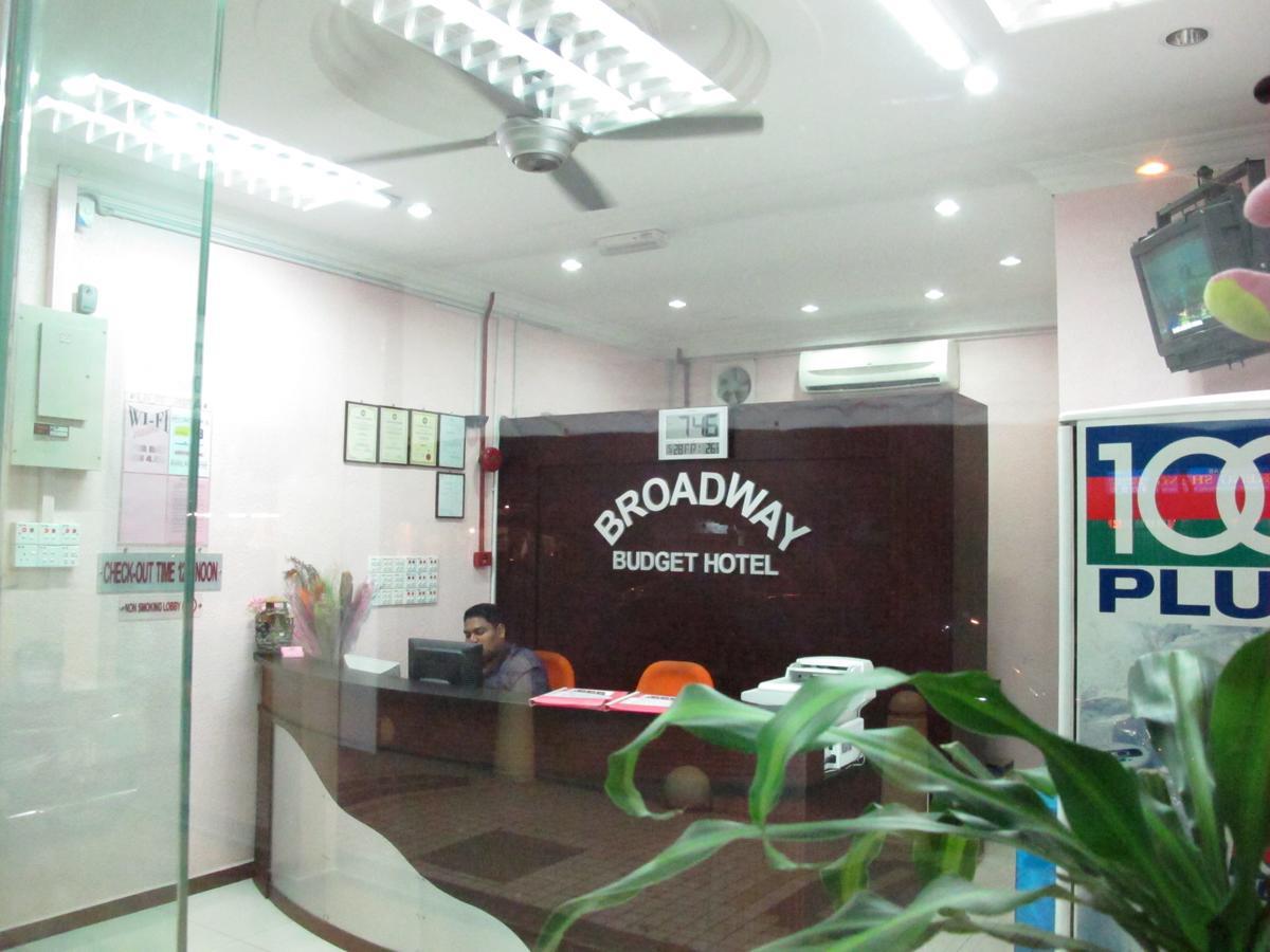 Broadway Budget Hotel จอร์จทาวน์ ภายนอก รูปภาพ
